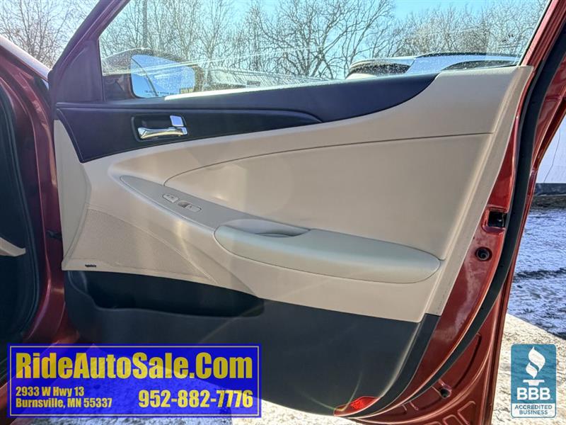 Hyundai Sonata  2013