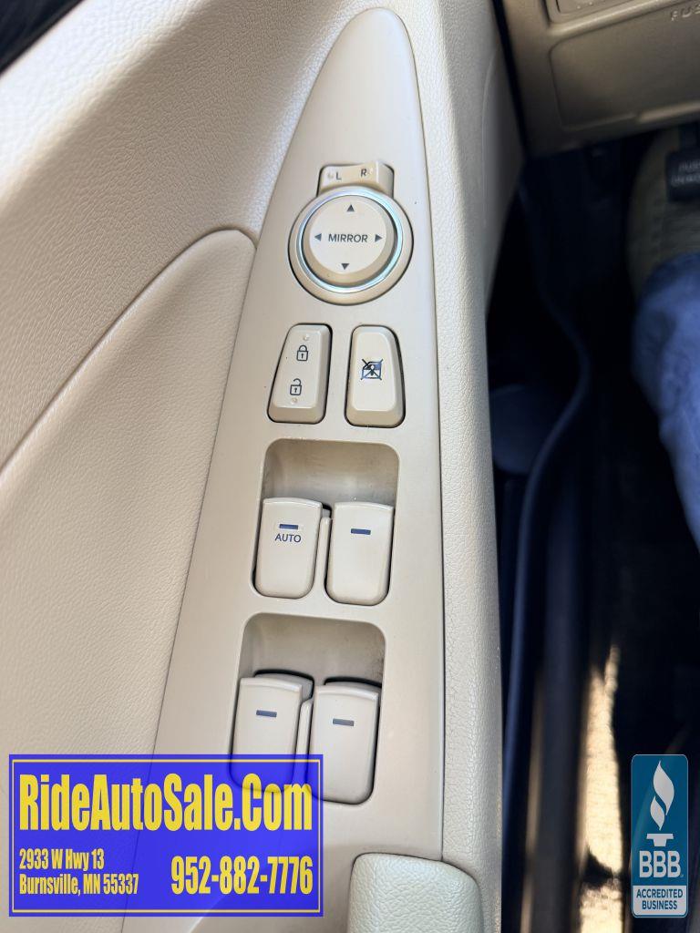 Hyundai Sonata  2013