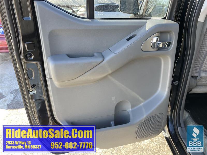 Nissan Frontier  2016