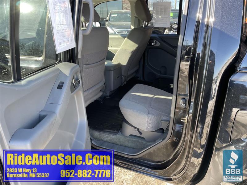 Nissan Frontier  2016