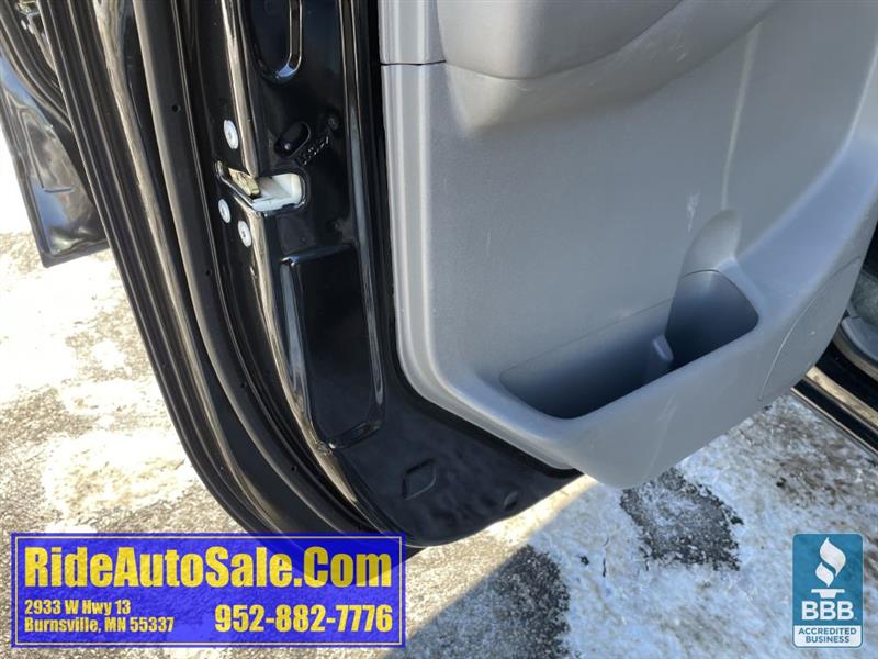 Nissan Frontier  2016