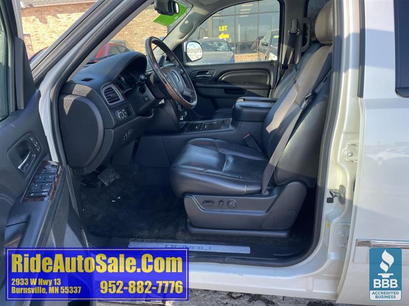 GMC Yukon Denali  2013