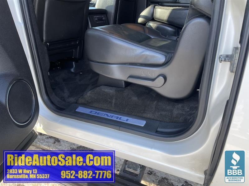 GMC Yukon Denali  2013