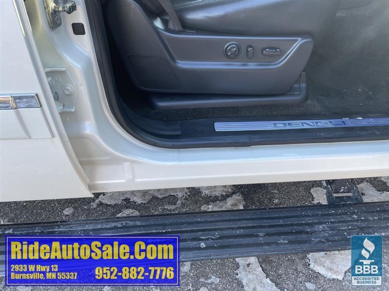 GMC Yukon Denali  2013