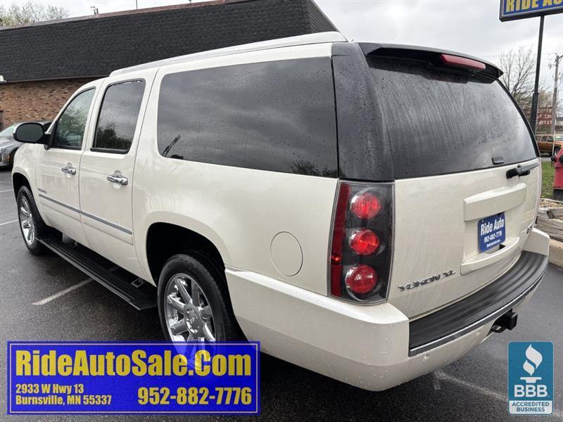 GMC Yukon Denali  2013