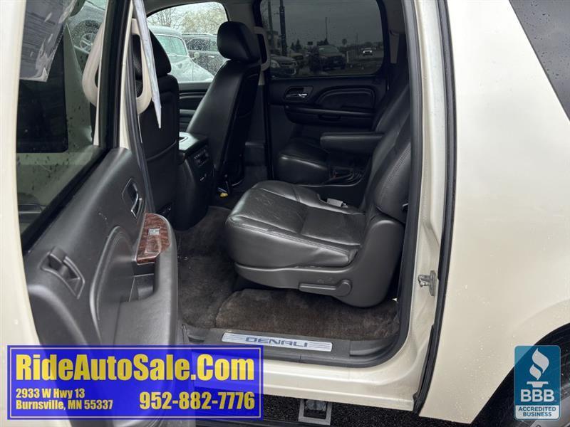 GMC Yukon Denali  2013