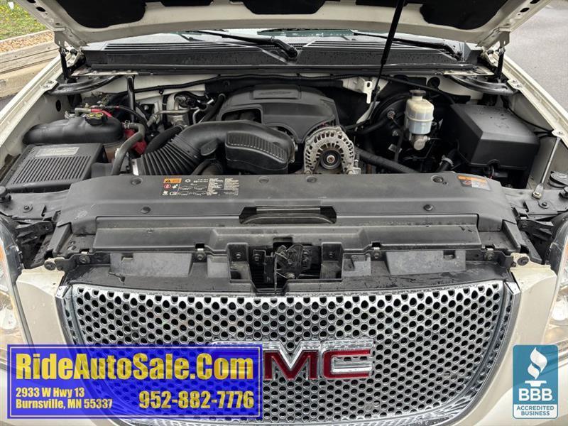 GMC Yukon Denali  2013