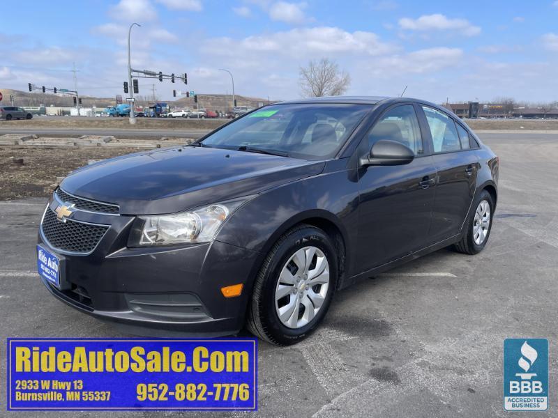 2014 Chevrolet Cruze LS 4dr sedan reliable 1.8 4cyl AUTO clean!