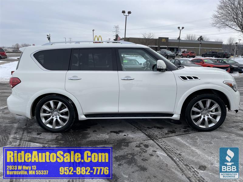 Infiniti QX56  2011
