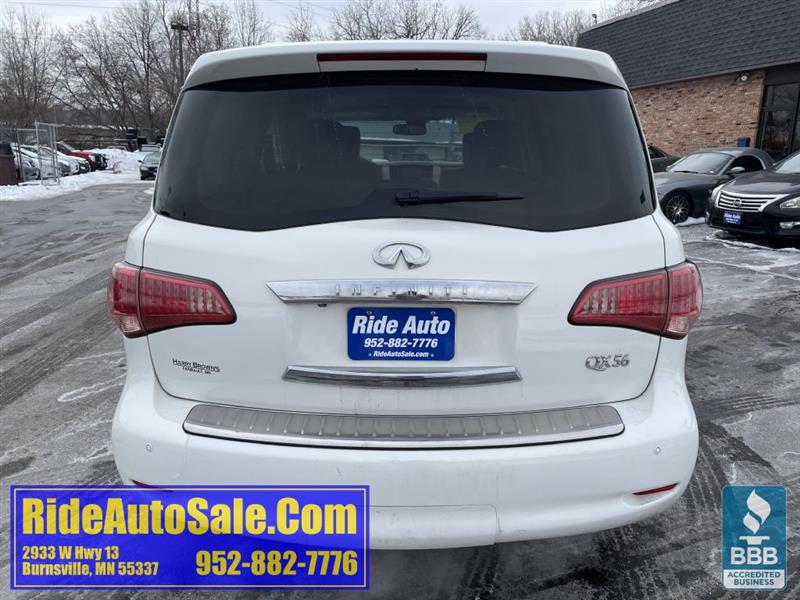 Infiniti QX56  2011