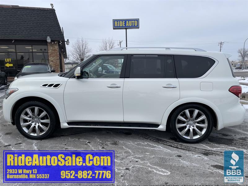 Infiniti QX56  2011