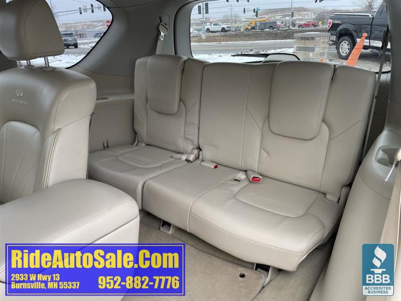 Infiniti QX56  2011