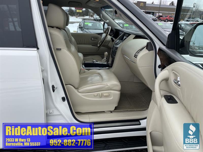 Infiniti QX56  2011