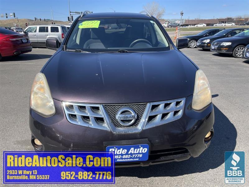 Nissan Rogue  2011