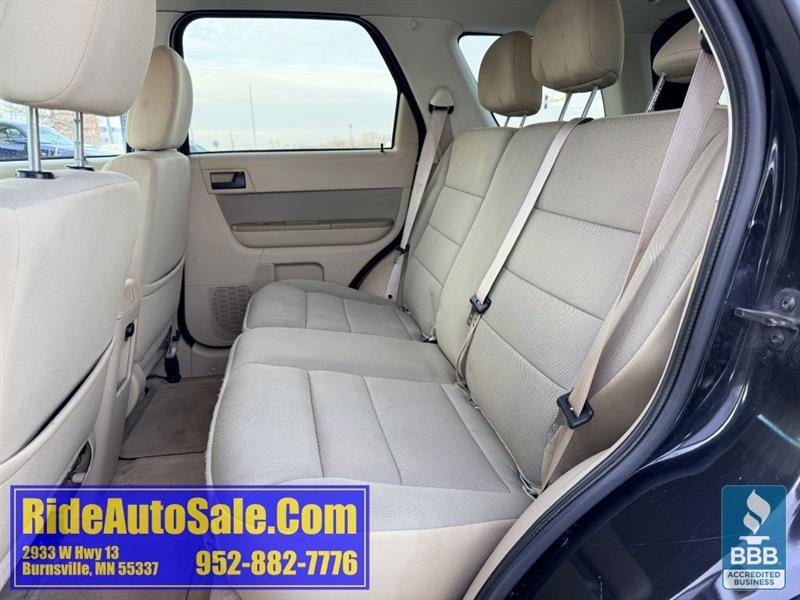 Ford Escape  2011