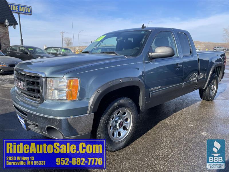 2011 GMC Sierra 1500 SLE Extended cab 4dr 4x4 V8 1 owner!