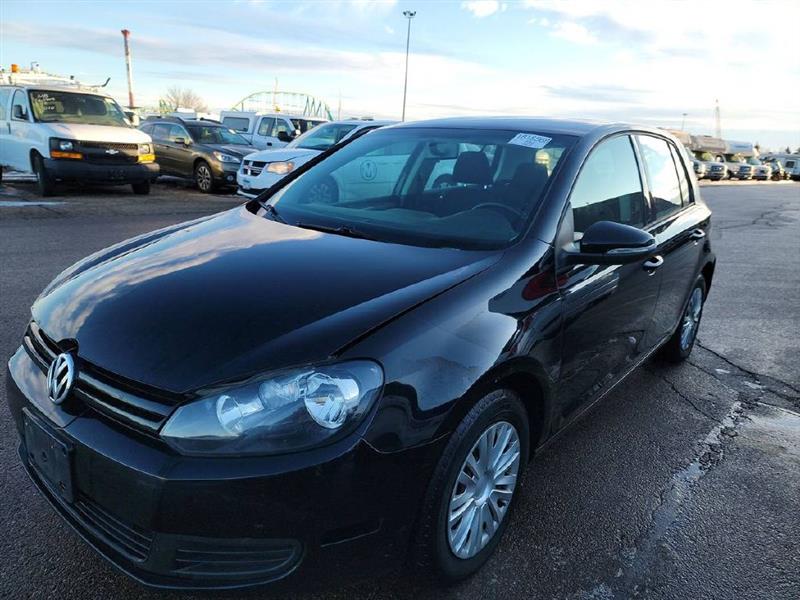 2013 Volkswagen Golf Base