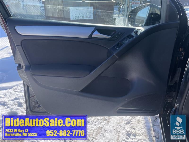 Volkswagen Golf  2013