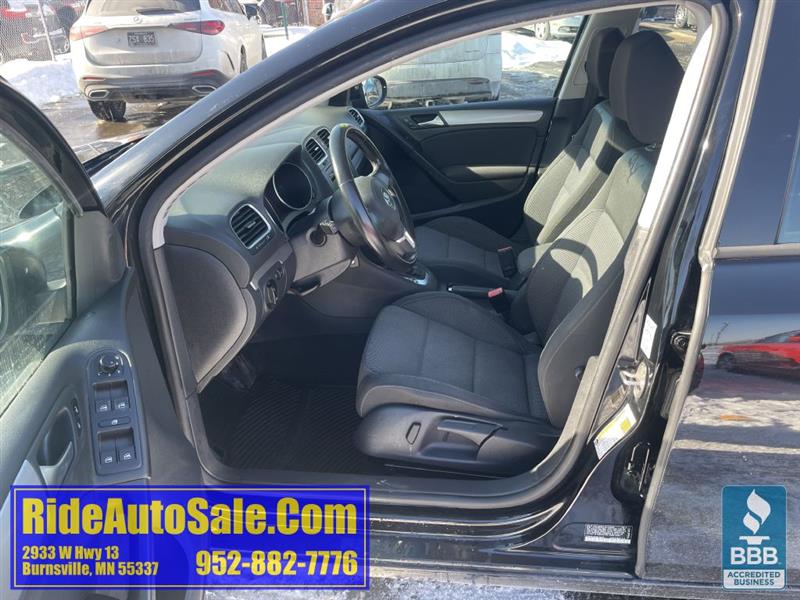 Volkswagen Golf  2013