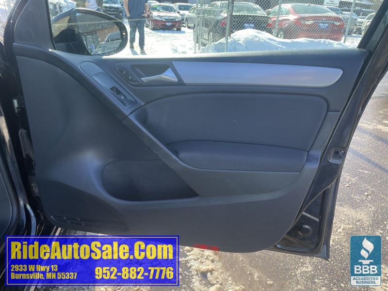 Volkswagen Golf  2013