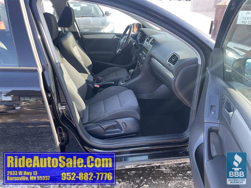 Volkswagen Golf  2013