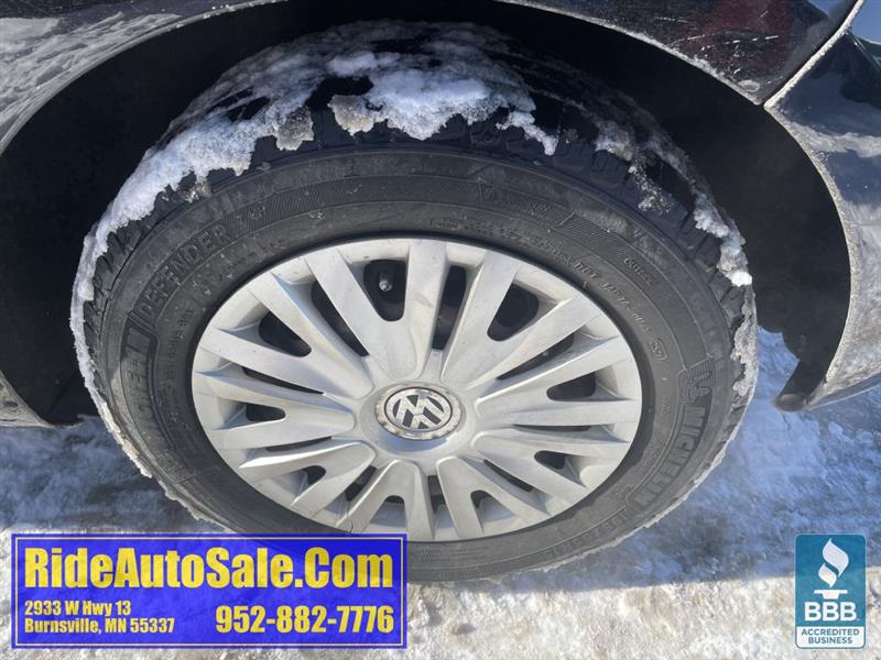 Volkswagen Golf  2013