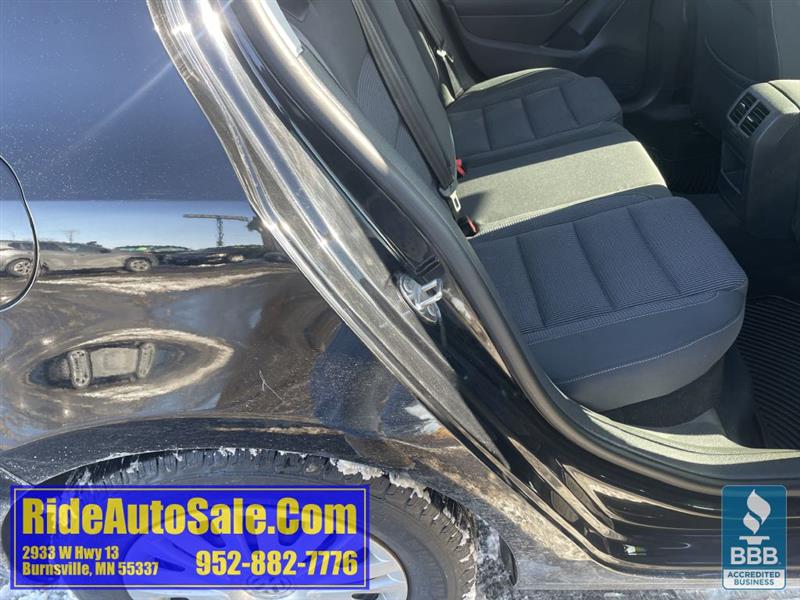 Volkswagen Golf  2013