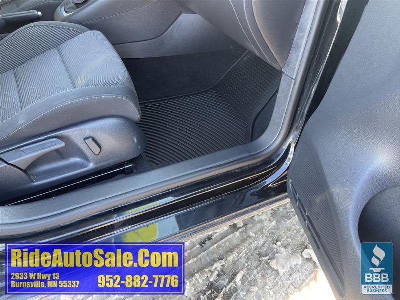 Volkswagen Golf  2013