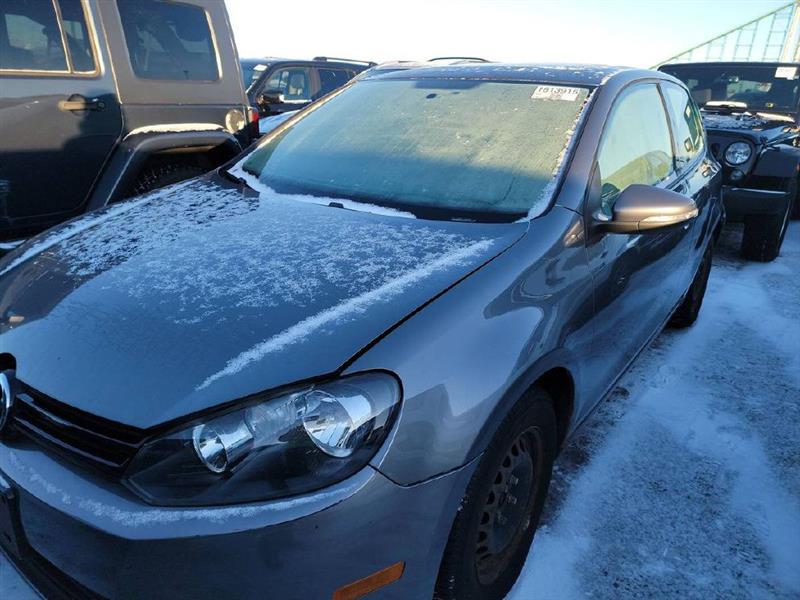 2010 Volkswagen Golf SE 2.5L 2dr hatchback reliable 5cyl 5 speed!