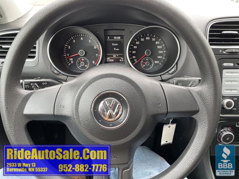 Volkswagen Golf  2010