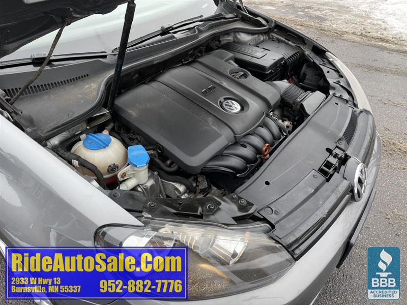 Volkswagen Golf  2010