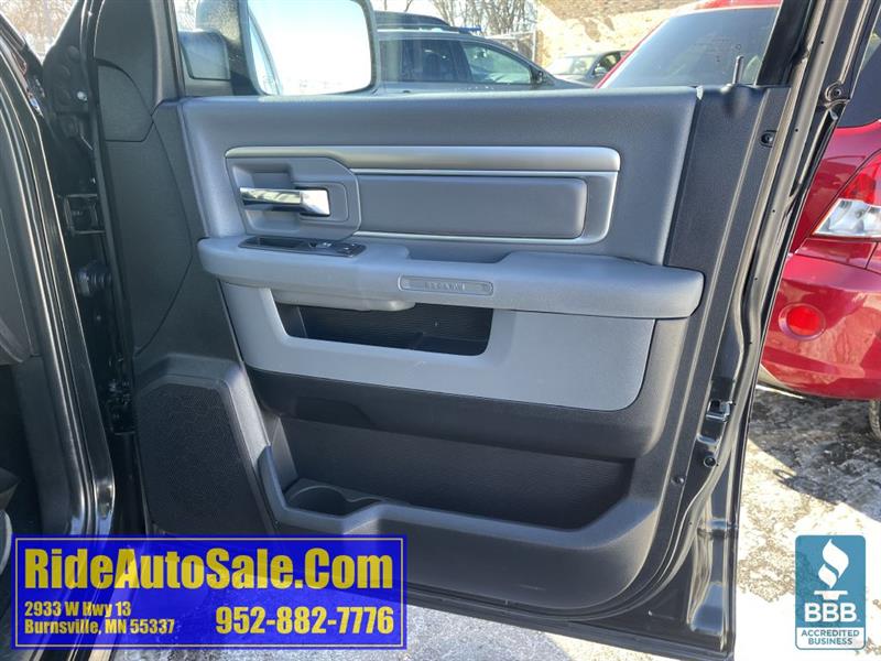 Dodge Ram 1500  2016