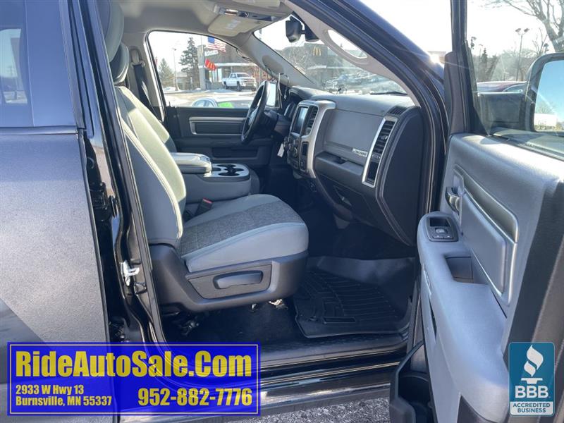 Dodge Ram 1500  2016