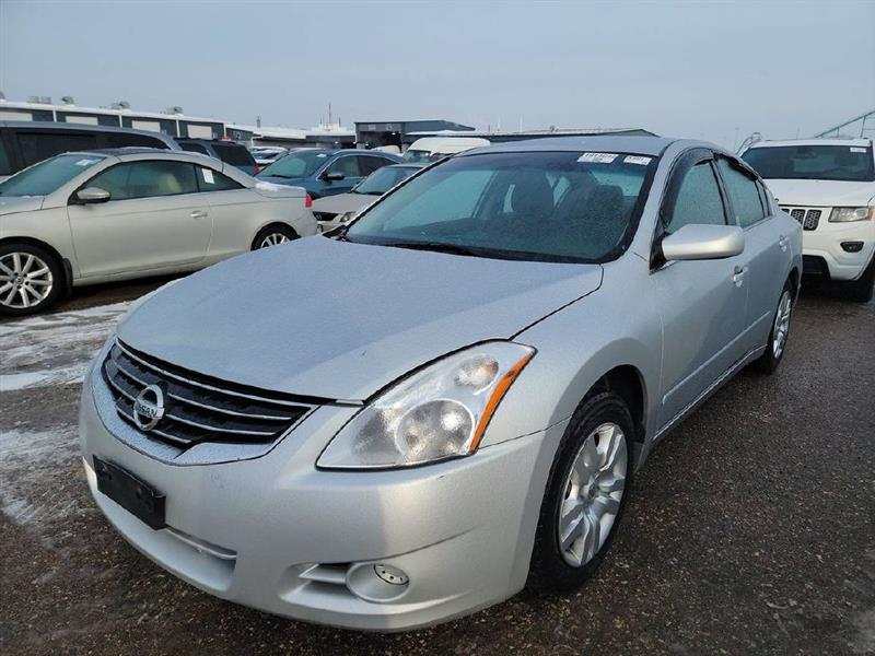 2012 Nissan Altima 2.5s 4dr sedan reliable 4cyl CLEAN!