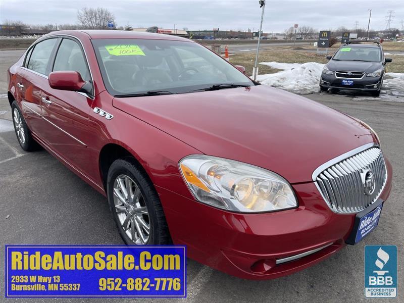 Buick Lucerne  2010
