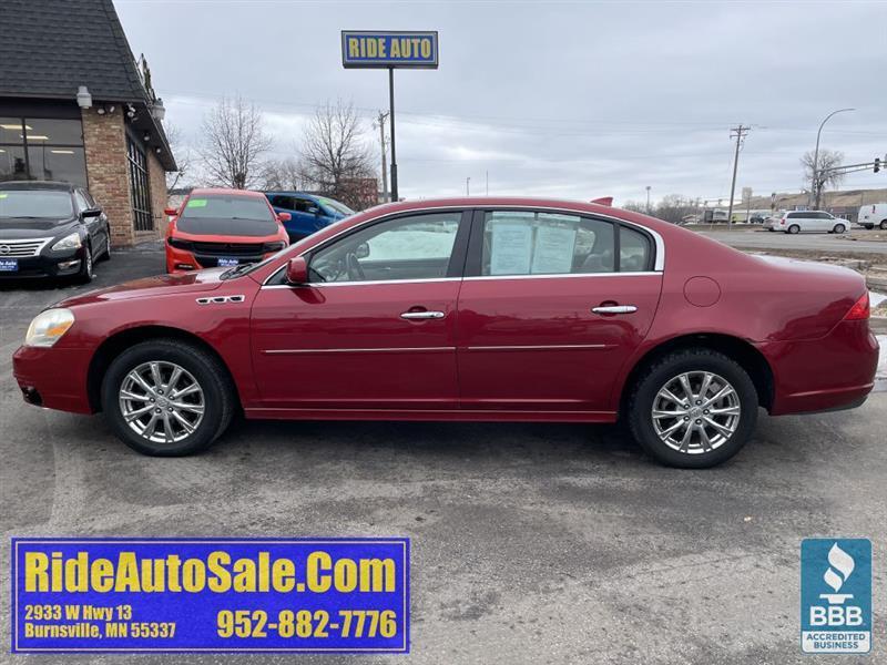 Buick Lucerne  2010