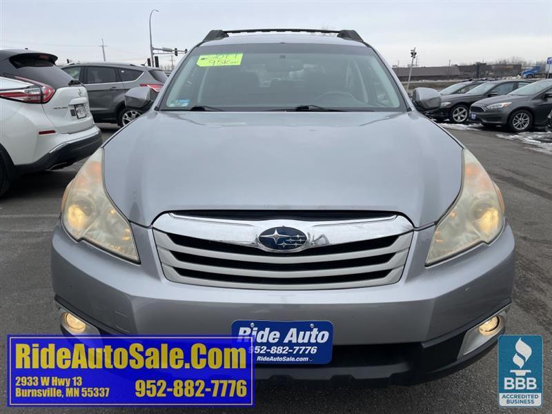 Subaru Outback  2011