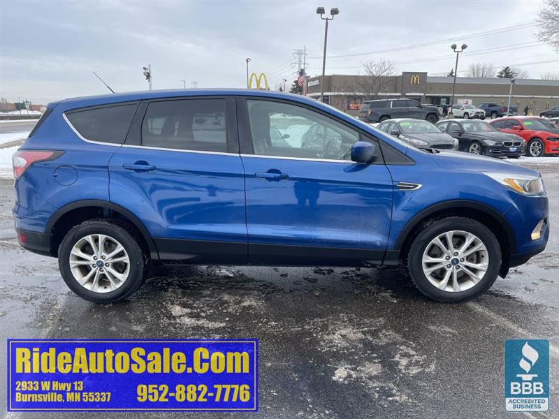 Ford Escape  2017