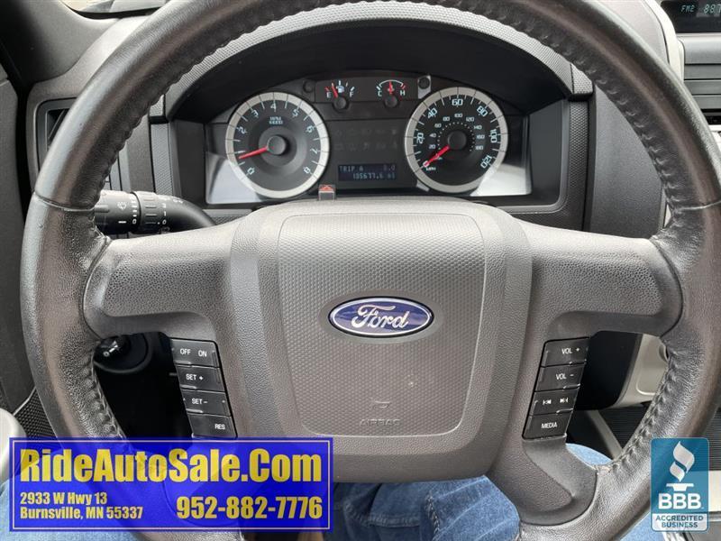 Ford Escape  2010