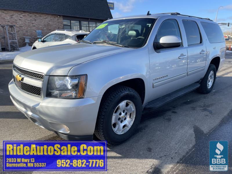 2013 Chevrolet Suburban LT, 7-8 Passenger, 4x4, 5.3 V8, leather, CLEAN!