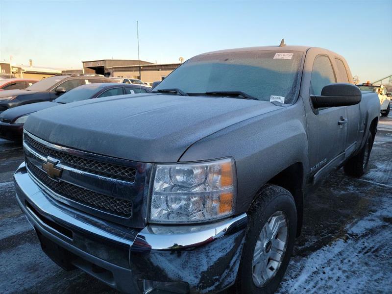 2013 Chevrolet Silverado 1500 LT, Extended cab 4dr, 4x4 Z71, 5.3 V8, 1 owner !