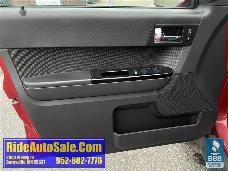 Ford Escape  2011