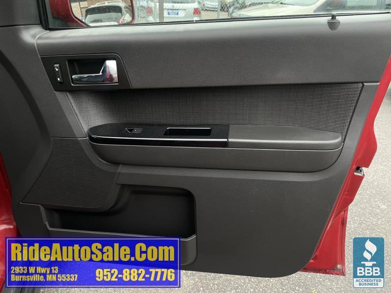 Ford Escape  2011