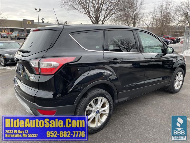 Ford Escape  2017