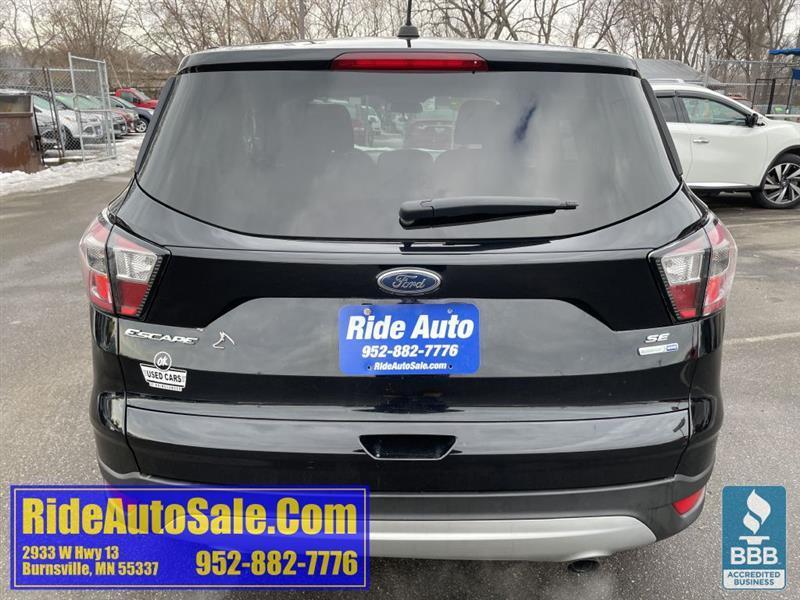Ford Escape  2017