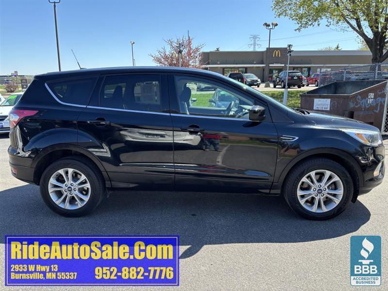 Ford Escape  2017