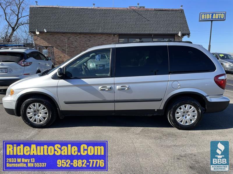 Chrysler Town & Country  2005
