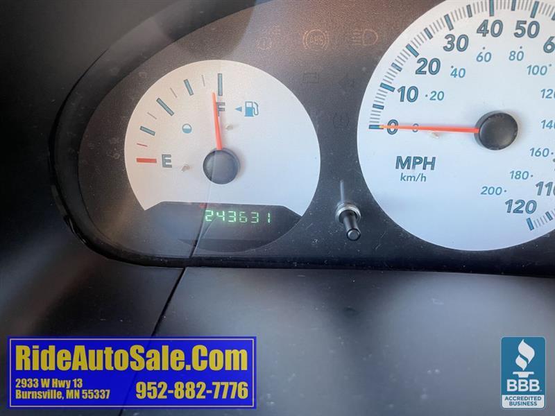 Chrysler Town & Country  2005