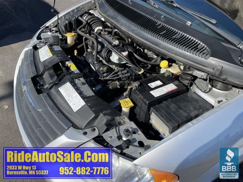 Chrysler Town & Country  2005