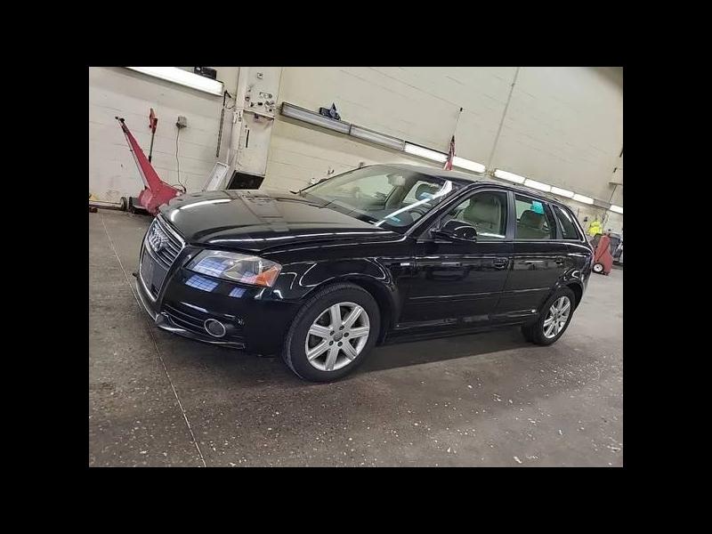 2010 Audi A3 2.0T Quattro Tiptronic, 5dr Wagon, AWD, clean !
